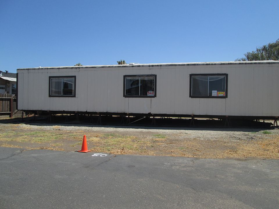 2nd image of 1624 S Highway 99 Spc 80