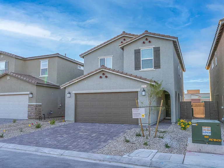 9256 Innot Ave — Photo 34
