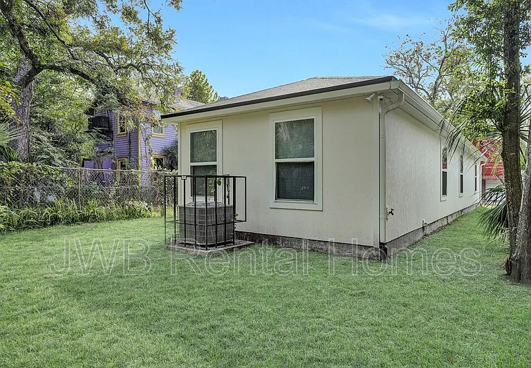 1419 McConihe St — Photo 19
