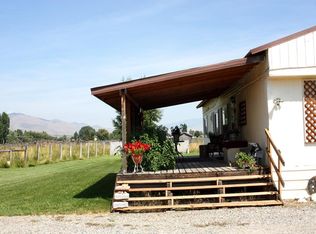 8 Ranchette Rd, Salmon, ID 83467