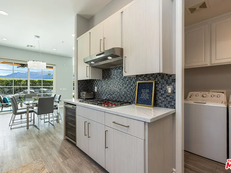 546 N Indian Canyon Dr — Photo 10