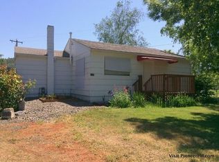 400 Winston Section Rd, Winston, OR 97496