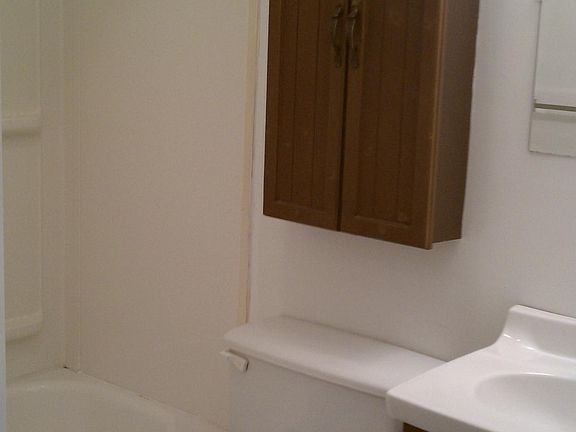 5th image of 222 N Pennsylvania Ave APT C