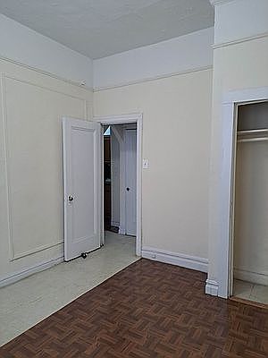 5th image of 4877 Broadway #1A