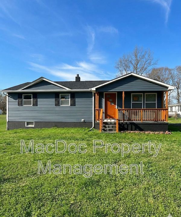 1st image of 13428 Ladysmith Rd