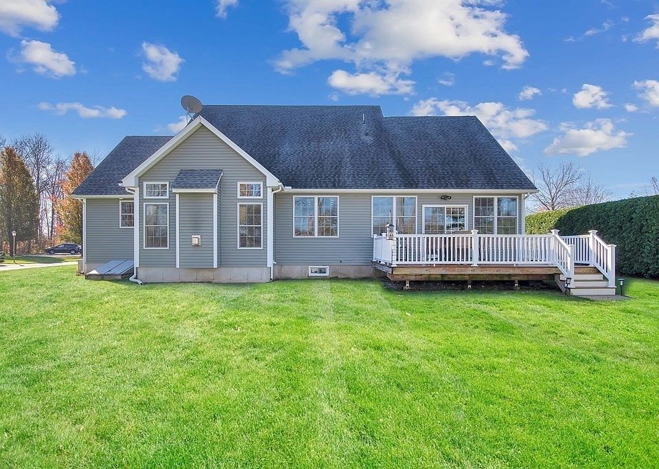 46 Lori Ln, East Longmeadow, MA 01028 Zillow