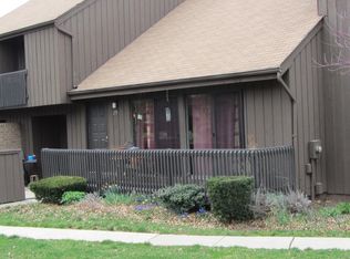 271 Kingsberry Dr, Somerset, NJ 08873