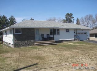 301 Fairway Dr, New Hartford, NY 13413