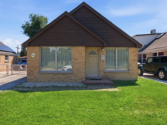 2nd image of 4125 Ruby St