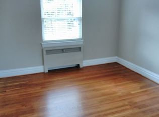 1108 W Friendly Ave APT 3, Greensboro, NC 27401