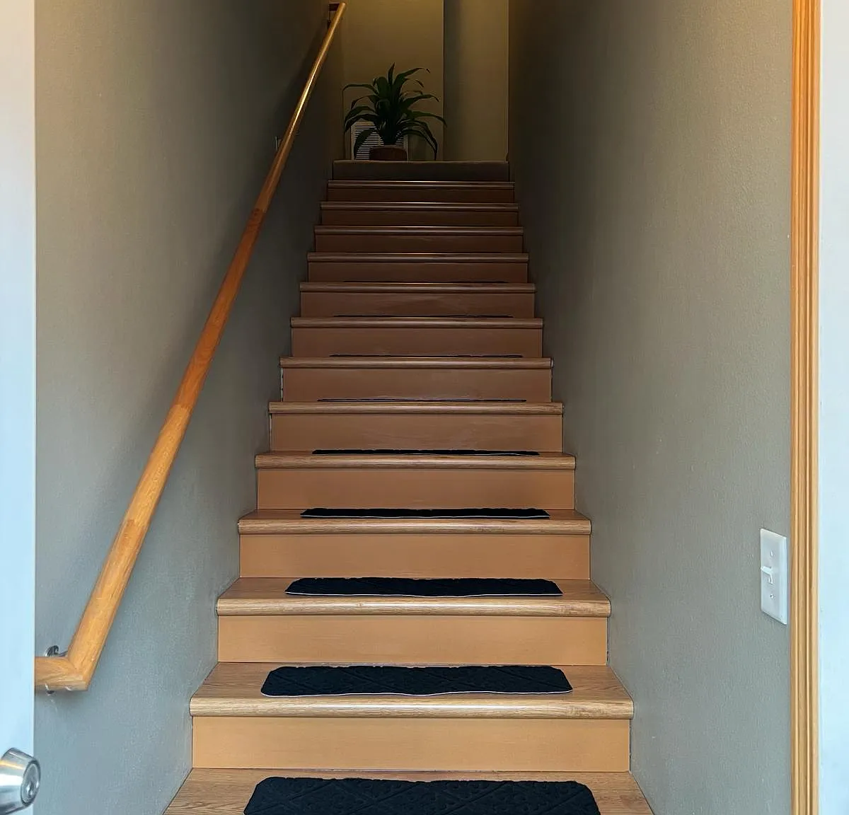 1223 SE Village View Ln — Photo 2