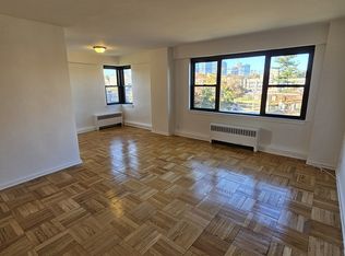 336 Pelham Rd, New Rochelle, NY 10805