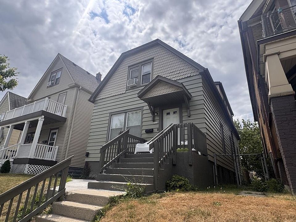 1st image of 2629 N Fratney STREET