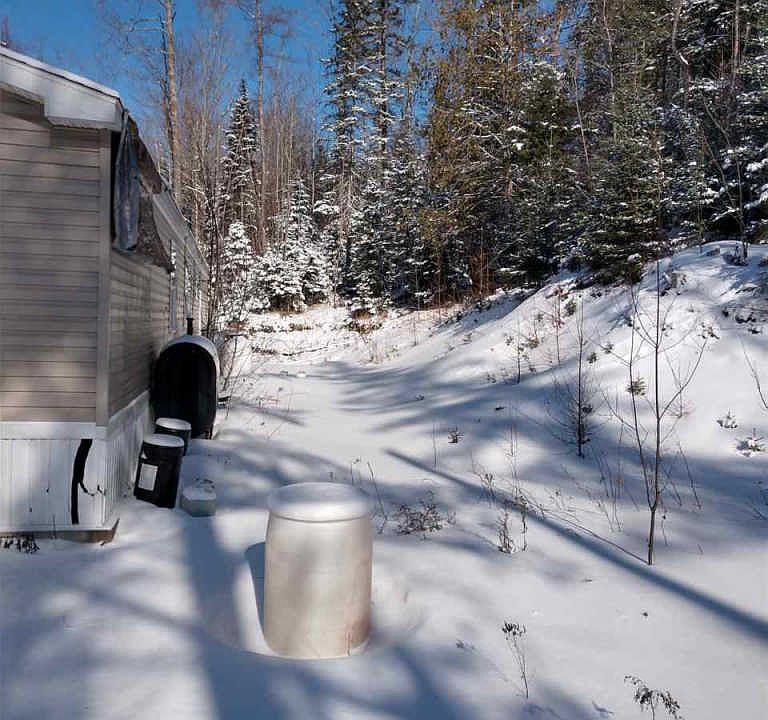 2nd image of 37 Macombers Ln
