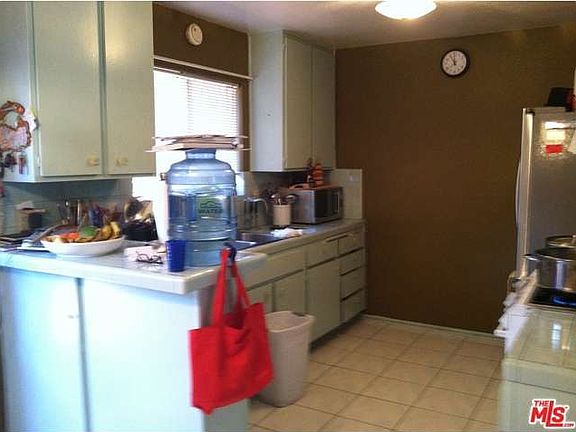 5th image of 14366 Plummer St Unit 7