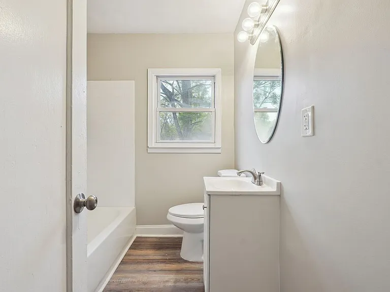 1435 Lanvale Dr SW — Photo 15