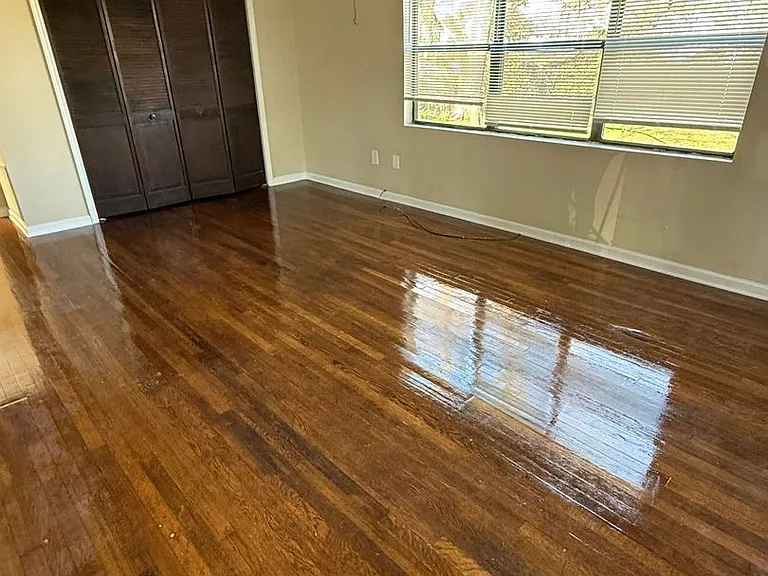 103 Hunt Ave — Photo 3