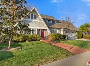 23643 Califa St, Woodland Hills, CA