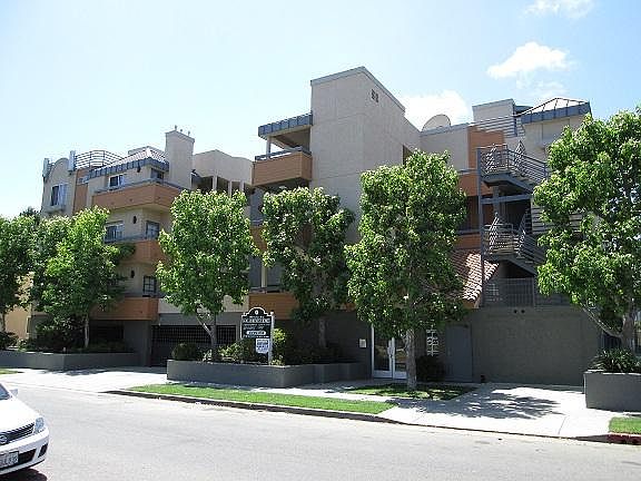 1st image of 11919 Culver Blvd APT 107