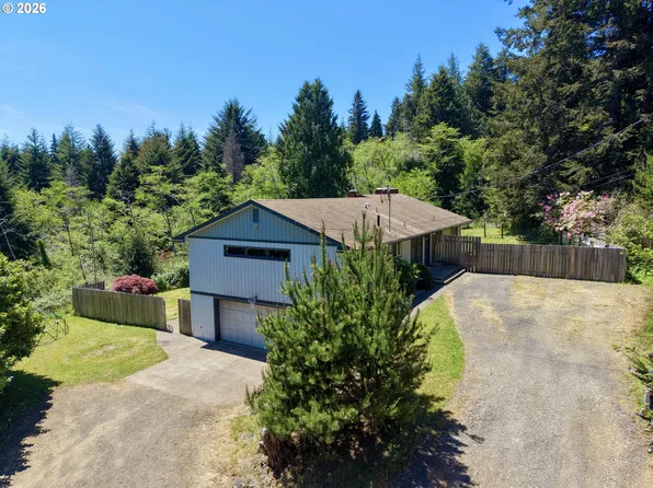 1300 Ingersoll St, Coos Bay, OR 97420