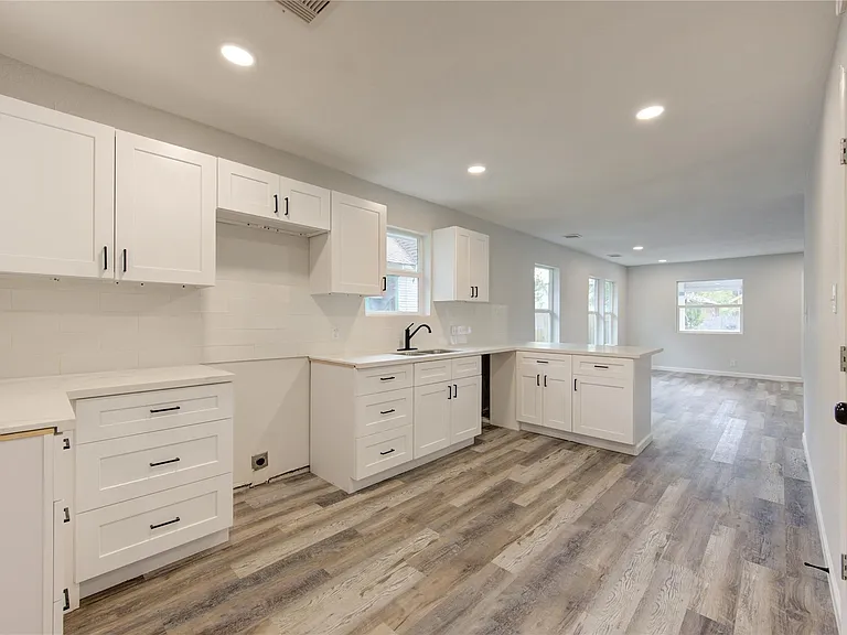 3705 Rawley St — Photo 31