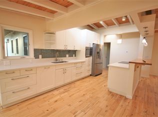 2480 Whitney Dr, Mountain View, CA 94043