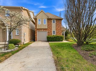 876 Golf Links Rd #1, Ancaster, ON L9K1M7