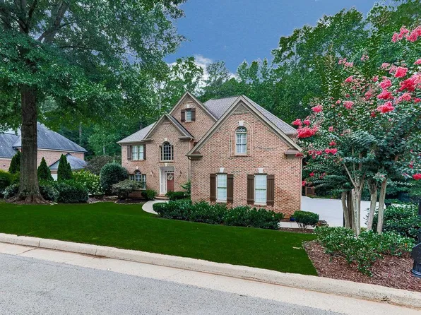5037 Towne Lake Hls N, Woodstock, GA 30189