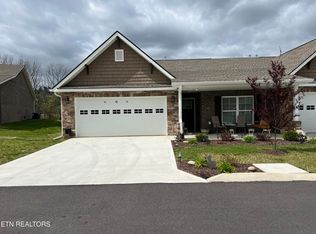 736 Snowflower Cir #9, Pigeon Forge, TN 37863