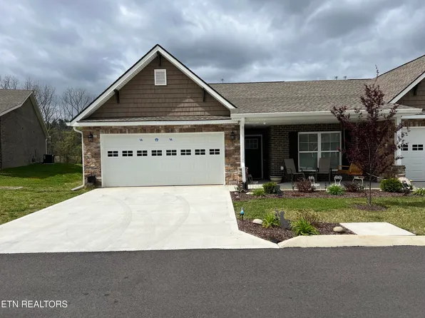 736 Snowflower Cir #9, Pigeon Forge, TN 37863