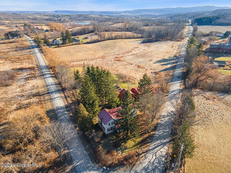 2nd image of 350 Sharon Hill Road