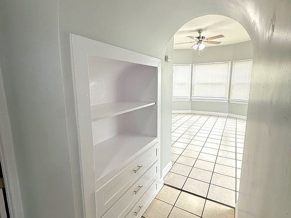 5th image of 1483 Atlantic Ave APT 1