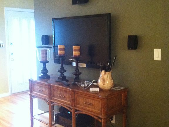 2nd image of 146 Pollok Pl