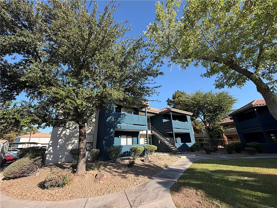 3135 S Mojave Rd #153