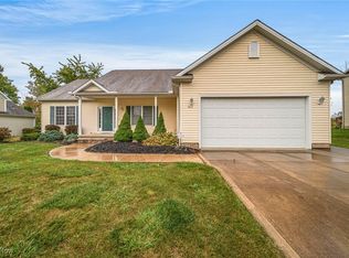 1614 Manfrass Dr, Streetsboro, OH 44241