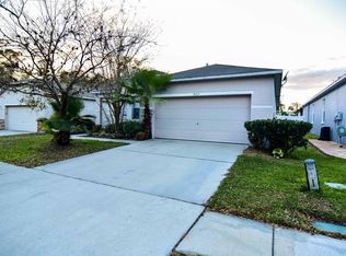 5613 Hawklake Rd, Lithia, FL 33547