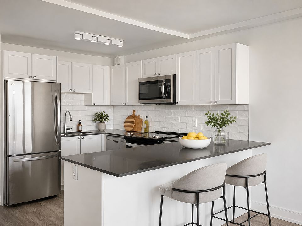 1st image of 1080 Kingston Rd #1108