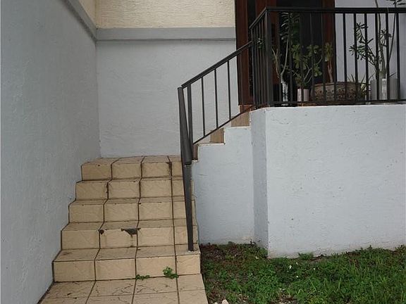 3rd image of 7731 NW 42nd Street