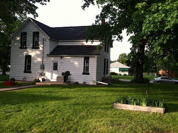 2nd image of 1121 7th Ave N