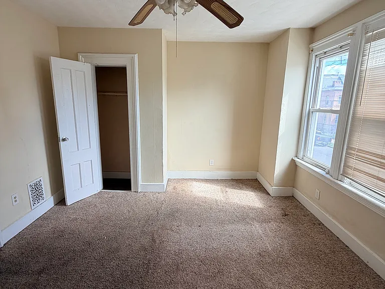 224 Lloyd St #1 — Photo 15