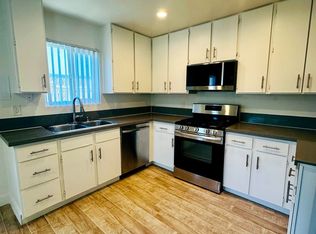 1056 N Escondido Blvd APT B, Escondido, CA 92026