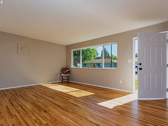 4th image of 1806 Wilson Ave