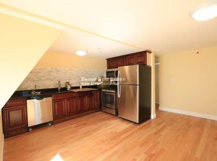 206-208 Summer St #3, Somerville, MA 02143