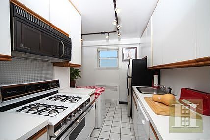 3rd image of 5800 Arlington Avenue 9_u #9_U