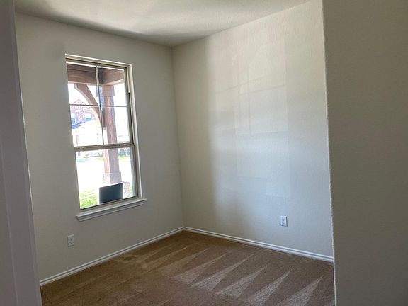 4th image of 210 Barley Fork Ln