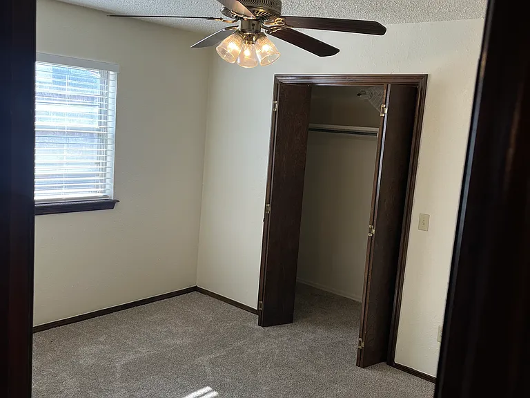4202 NW 51st St #4202 — Photo 7