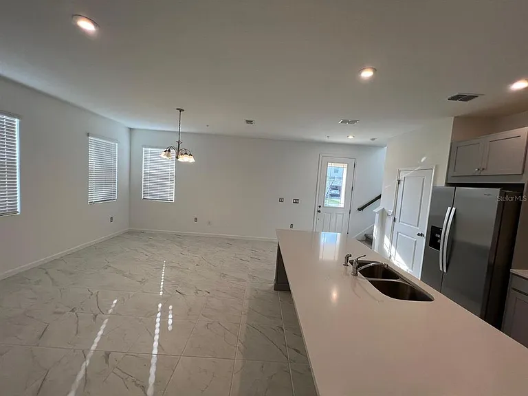 11915 Sunsail Ave — Photo 4