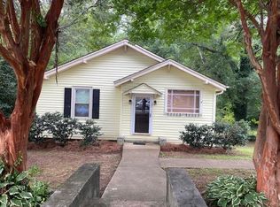 21 Mellon St, Marietta, SC 29683