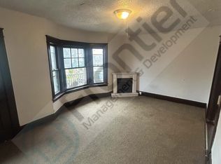 566 Memorial Pkwy #2, Niagara Falls, NY 14301