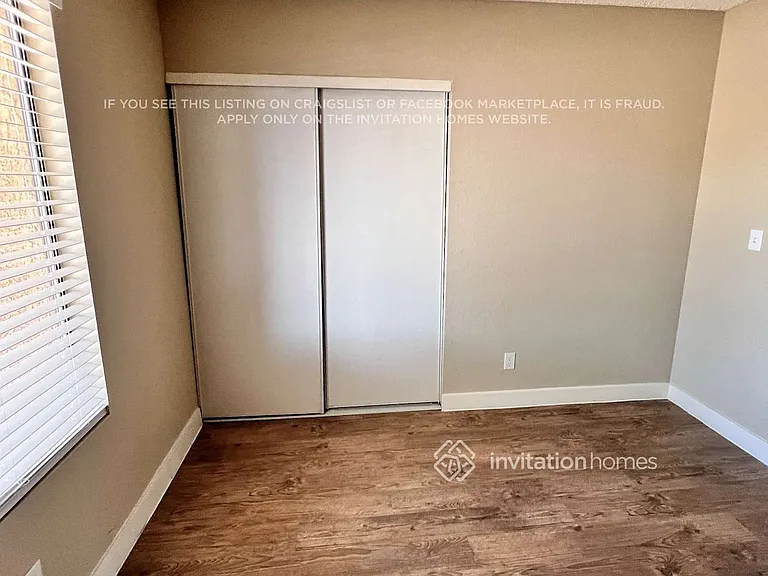 127 Sterling Dr — Photo 12